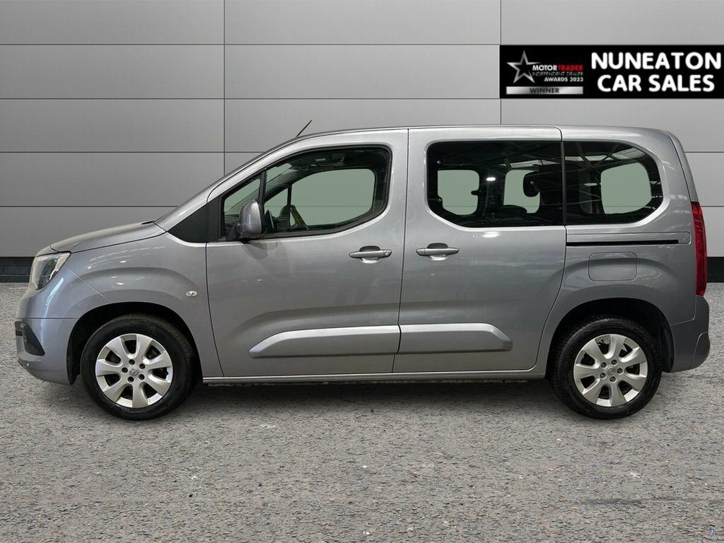 Vauxhall Combo Life 1.5 Turbo D 130 Energy Grey #31