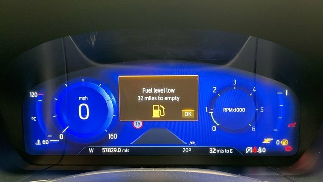 Ford Kuga 2.0 Ecoblue Mhev St-line Sat Nav Media Screen Red #12