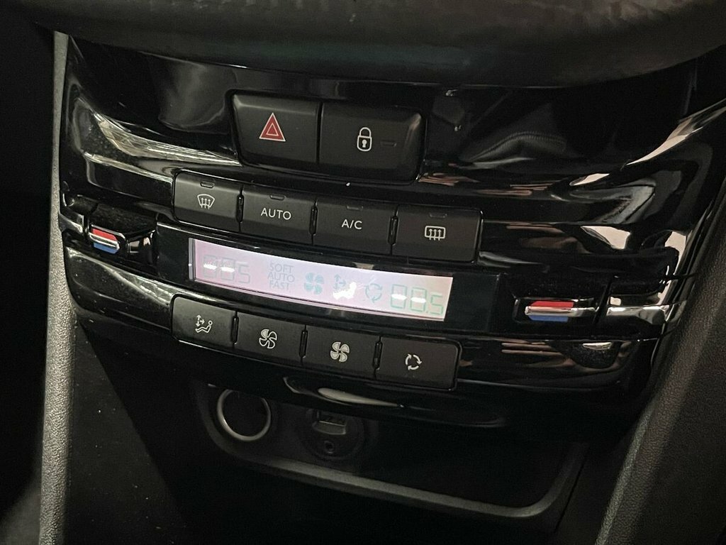 Peugeot 2008 1.2 Puretech Active Euro 6 Black #40