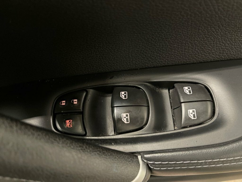 Nissan Qashqai 1.2 Dig-t N-connecta Grey #46