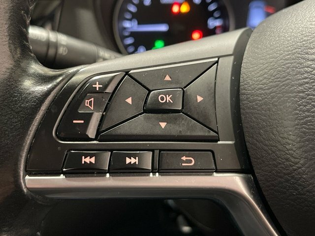Nissan Qashqai 1.2 Dig-t N-connecta Grey #21