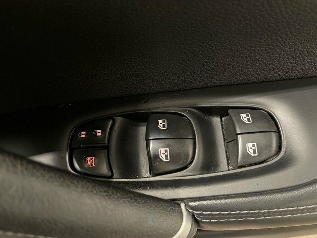 Nissan Qashqai 1.2 Dig-t N-connecta Grey #17