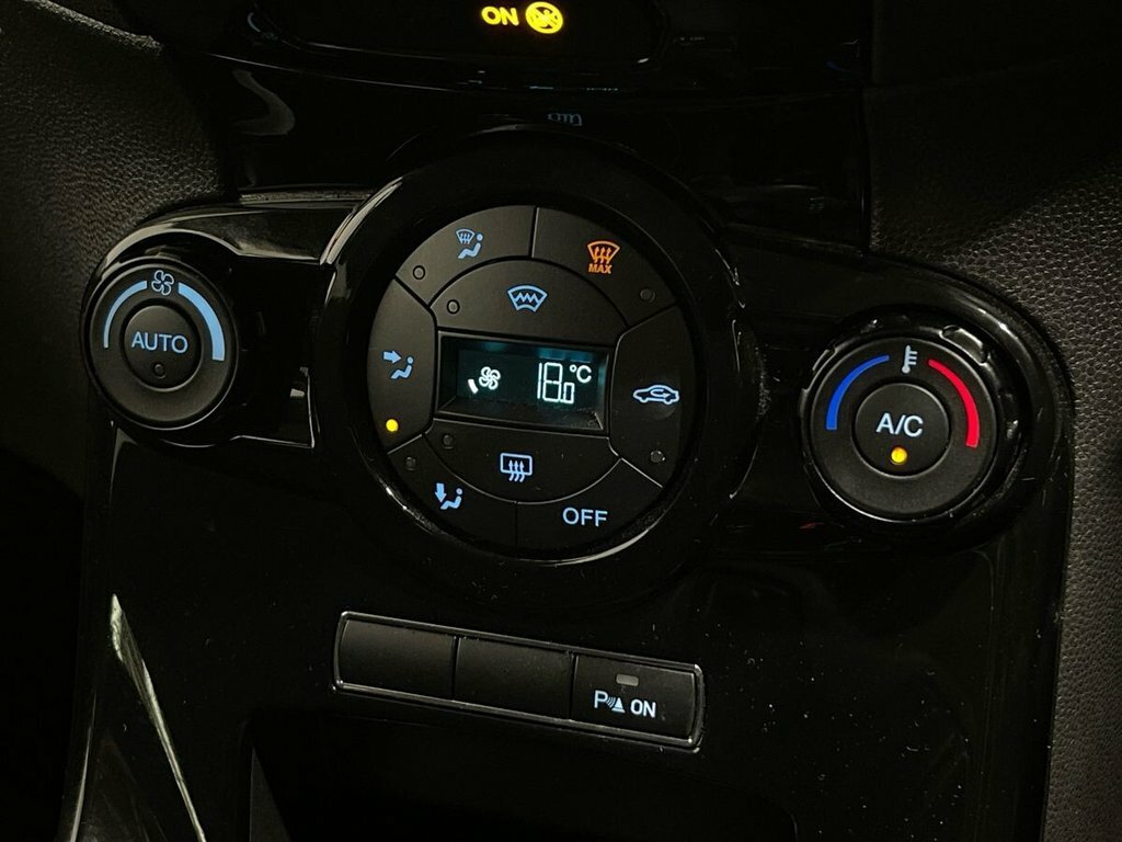 Ford Fiesta Style  #40