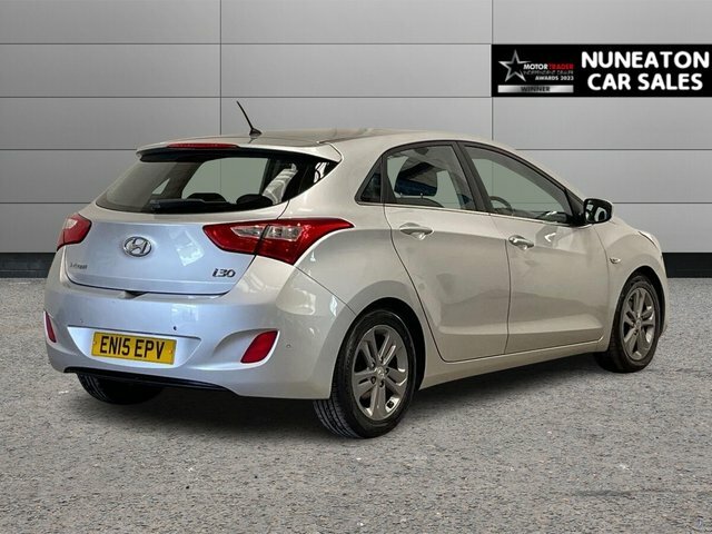 Hyundai I30 1.4 Blue Drive Se Hatchback Euro Silver #3