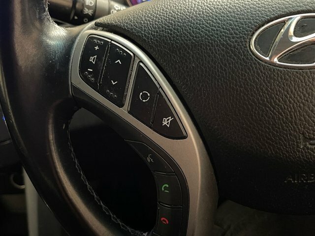 Hyundai I30 1.6 Crdi Blue Drive Se Dct Euro 6 Ss Black #19