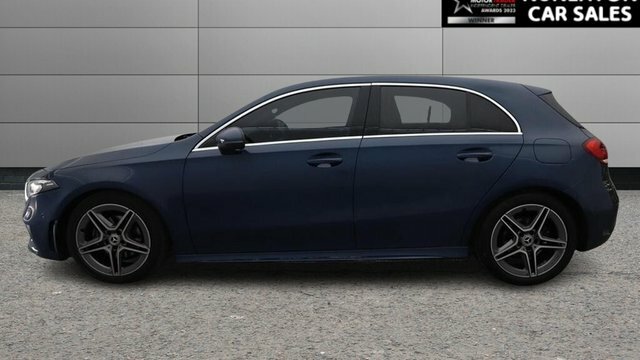 Mercedes-Benz A Class 1.3 A180 Amg Line Executive Hatchback Blue #6
