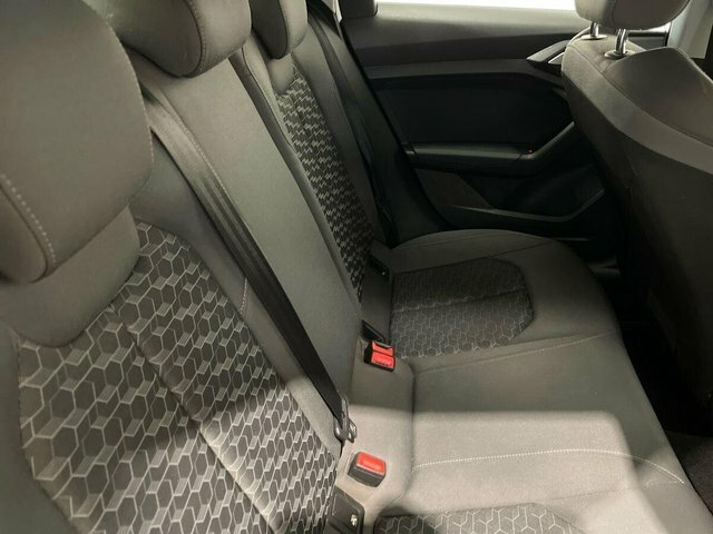 Audi A1 1.5 Tfsi 35 S Line Sportback S Tronic Euro 6 Ss Green #20