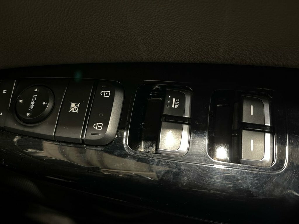 Kia Sportage Crdi First Edition White #43