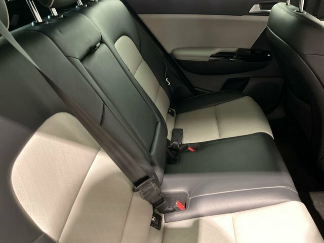 Kia Sportage Crdi First Edition White #22
