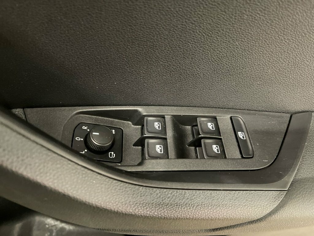 Skoda Karoq Se Technology Grey #46