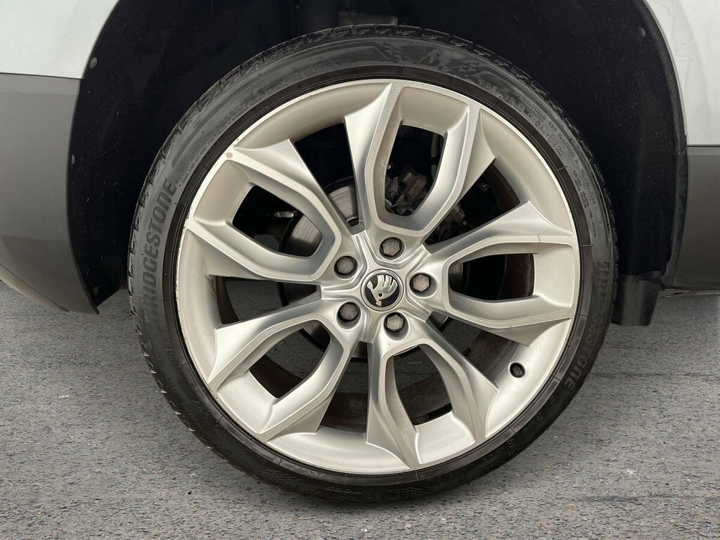 Skoda Karoq Se Technology Grey #42