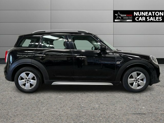 Mini Countryman 1.5 Cooper Classic Suv Steptronic Euro Black #2