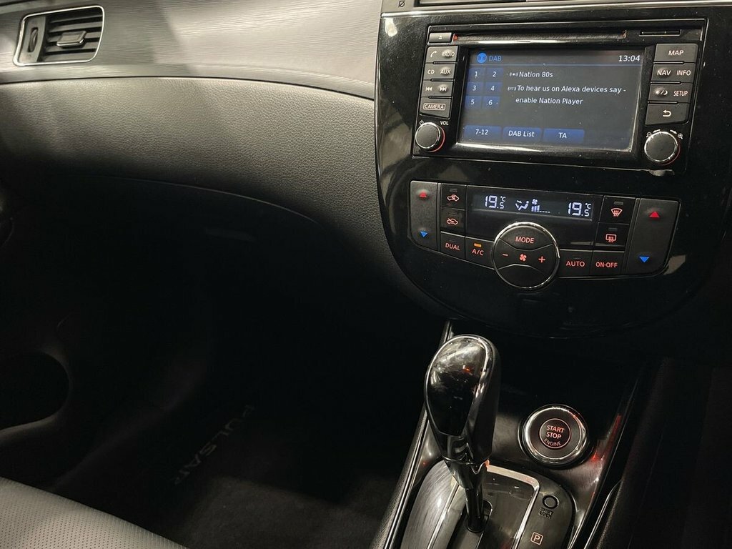 Nissan Pulsar Hatchback Blue #41