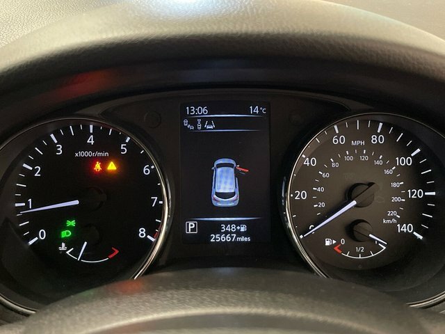 Nissan Pulsar Hatchback Blue #19