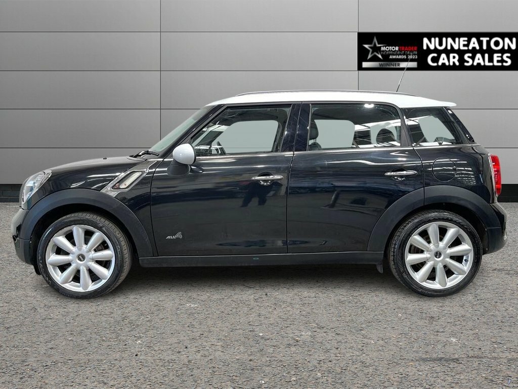 Mini Countryman 2L Cooper D White #32