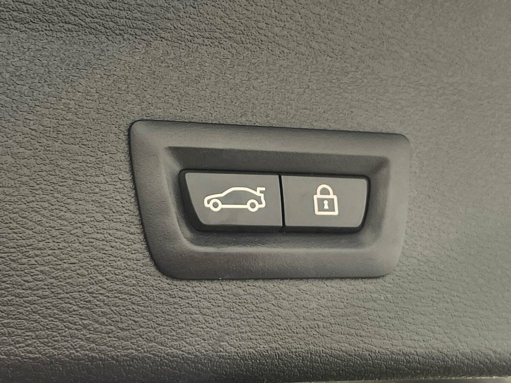 BMW X1 Sdrive 20I Xline Step Silver #53