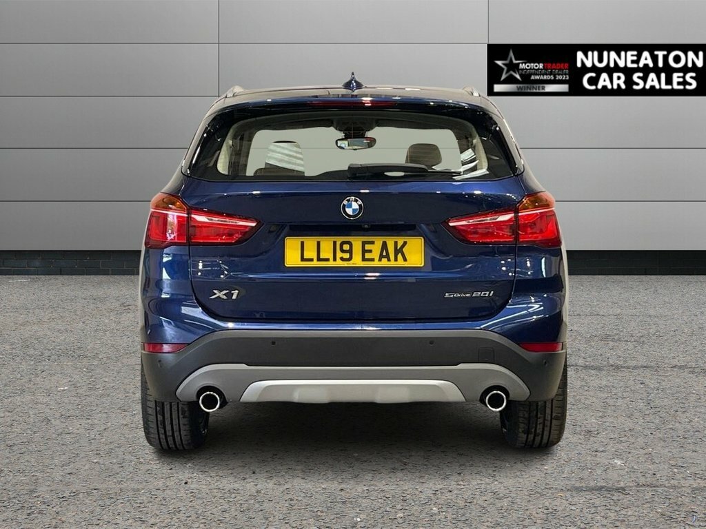 BMW X1 Sdrive 20I Xline Step Silver #32