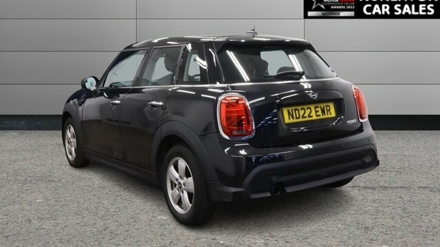 Mini Hatch 1.5 Cooper Classic Hatchback Eur Black #5
