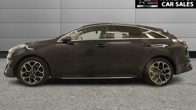 Kia Proceed 1.5 T-gdi Gt-line Shooting Brake Black #6