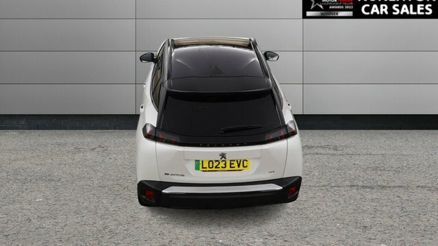 Peugeot e-2008 50Kwh Gt Suv 7Kw Charger 136 White #4