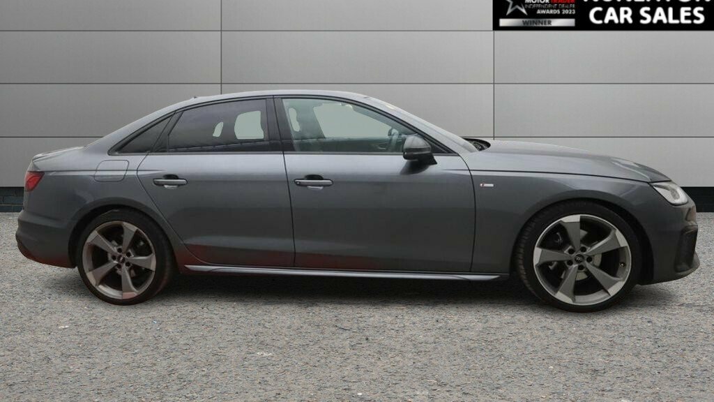 Audi A4 2.0 Tdi 35 Black Edition S Tronic Euro 6 Ss Blue #15