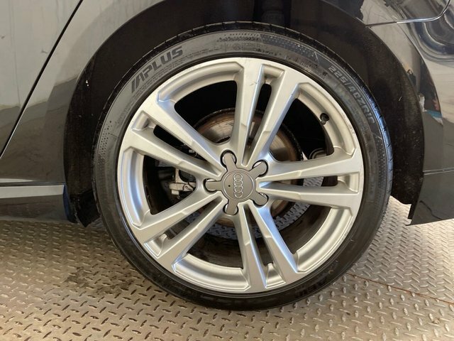 Audi A3 2.0 Tdi 35 Sport Sportback S Tronic White #24