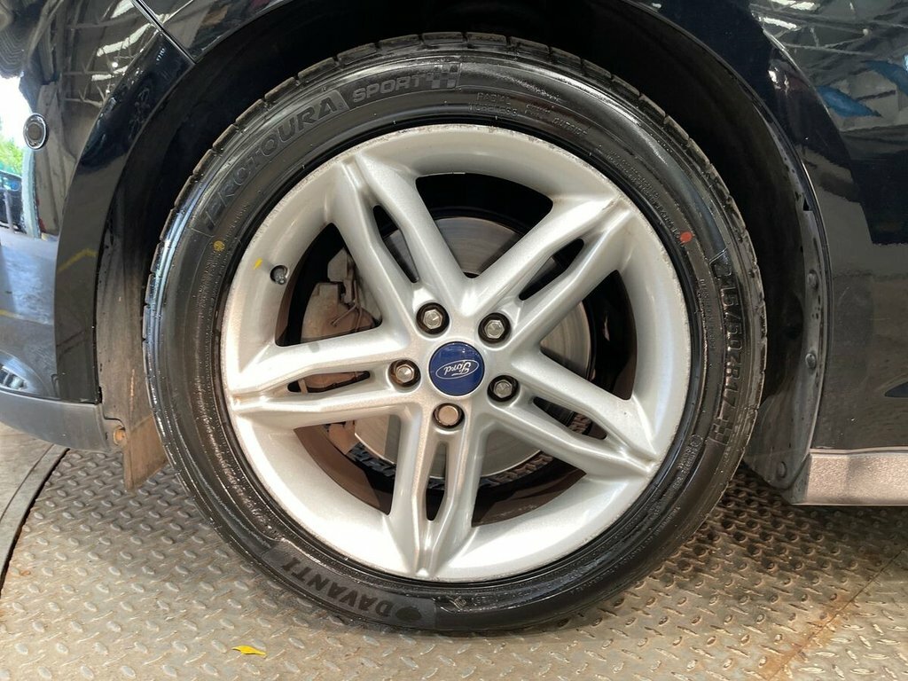 Ford Grand C-Max Grand C-max Zetec Tdci Blue #57