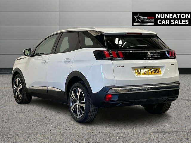 Peugeot 3008 1.2 Puretech Allure Suv Euro 6 White #5