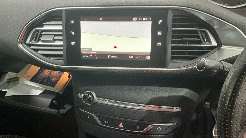Peugeot 308 1.5 Bluehdi 100 Active Black #23