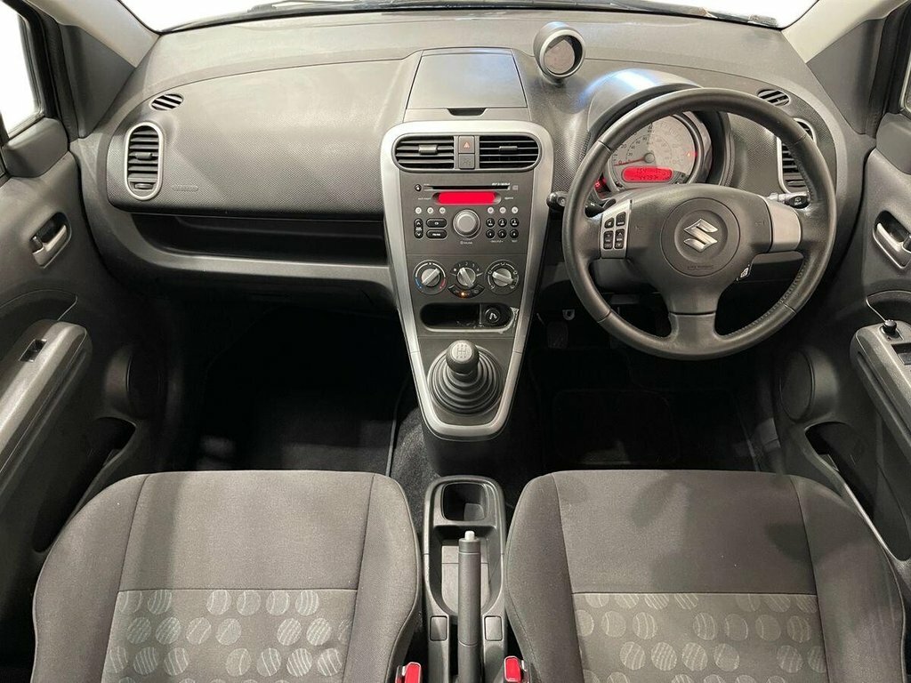 Suzuki Splash Silver #33