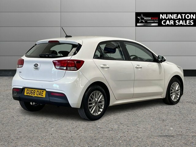 Kia RIO 1.25 2 Hatchback Euro 6 Ss 8 White #3