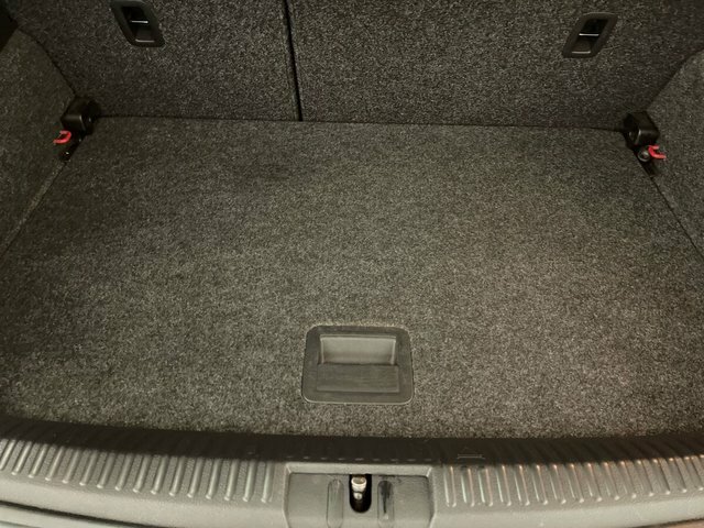 Volkswagen Polo Hatchback White #21