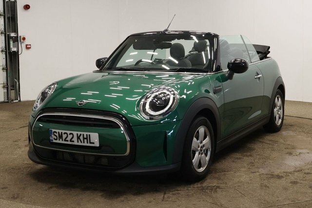 Mini Convertible 1.5 Cooper Classic Convertible E Green #5
