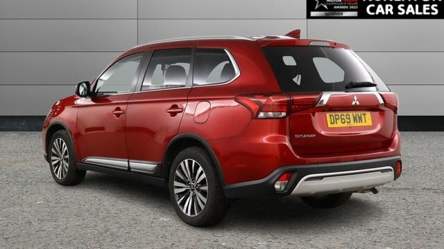 Mitsubishi Outlander 2.0 Mivec Exceed Suv Cvt 4Wd Euro 6 S Red #5
