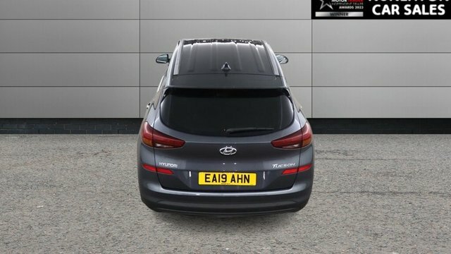 Hyundai Tucson 1.6 Gdi Premium Suv Euro 6 Ss Grey #4