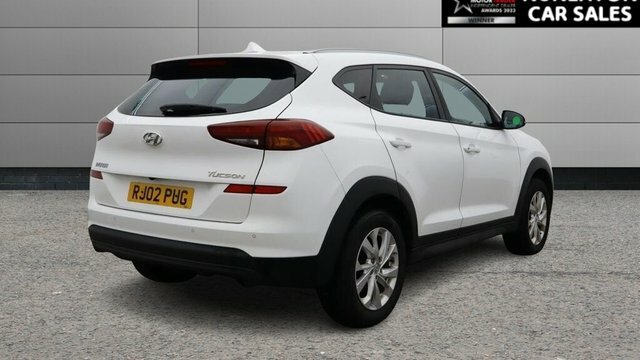 Hyundai Tucson 1.6 Gdi Se Nav Suv Euro 6 Ss White #3