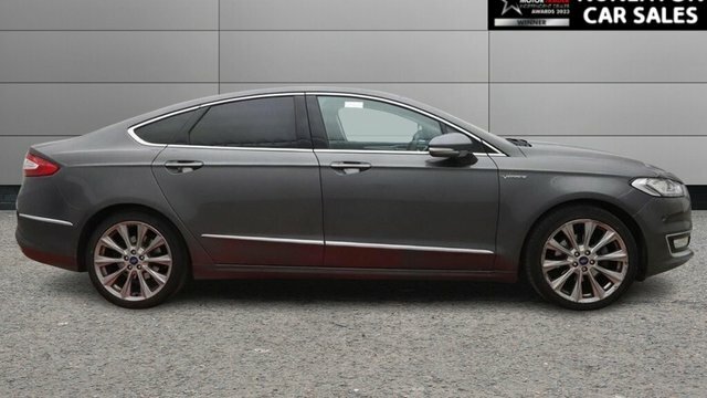 Ford Mondeo 2.0 Tdci Vignale Saloon Powershift Euro Grey #2
