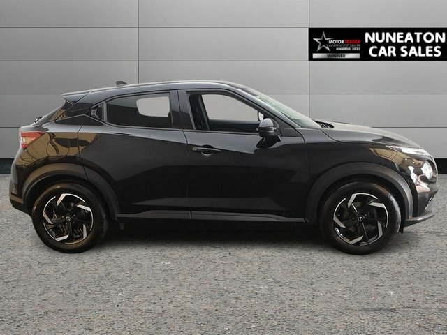 Nissan Juke 1.0 Dig-t N-connecta Suv Dct Euro Black #2