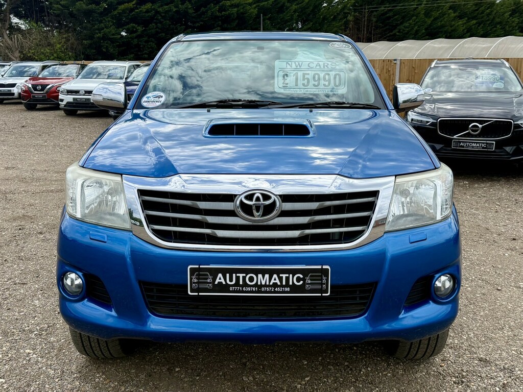 Toyota HILUX 3.0 D-4d Invincible 2015 Blue #2
