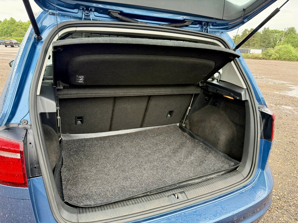 Volkswagen Golf SV Se Blue #12
