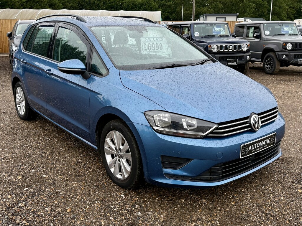 Volkswagen Golf SV Se Blue #1