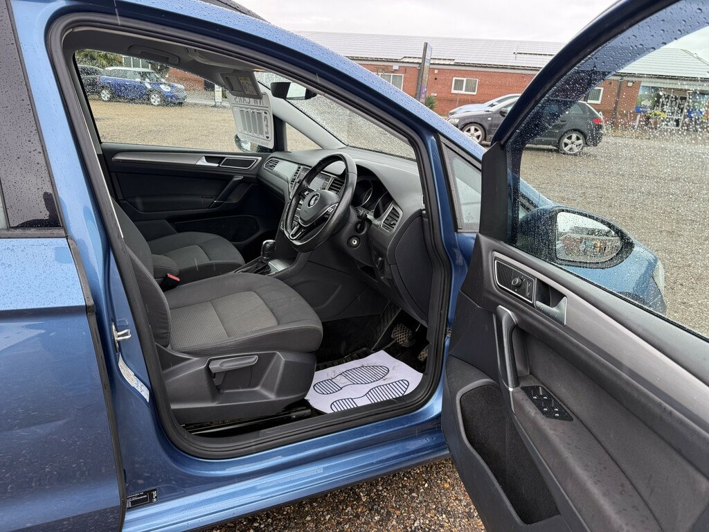 Volkswagen Golf SV Se Blue #15