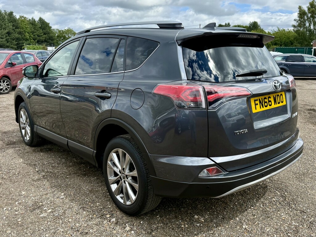 Toyota Rav 4 2.0 D-4d Excel 2016 FN66WDO Grey #5