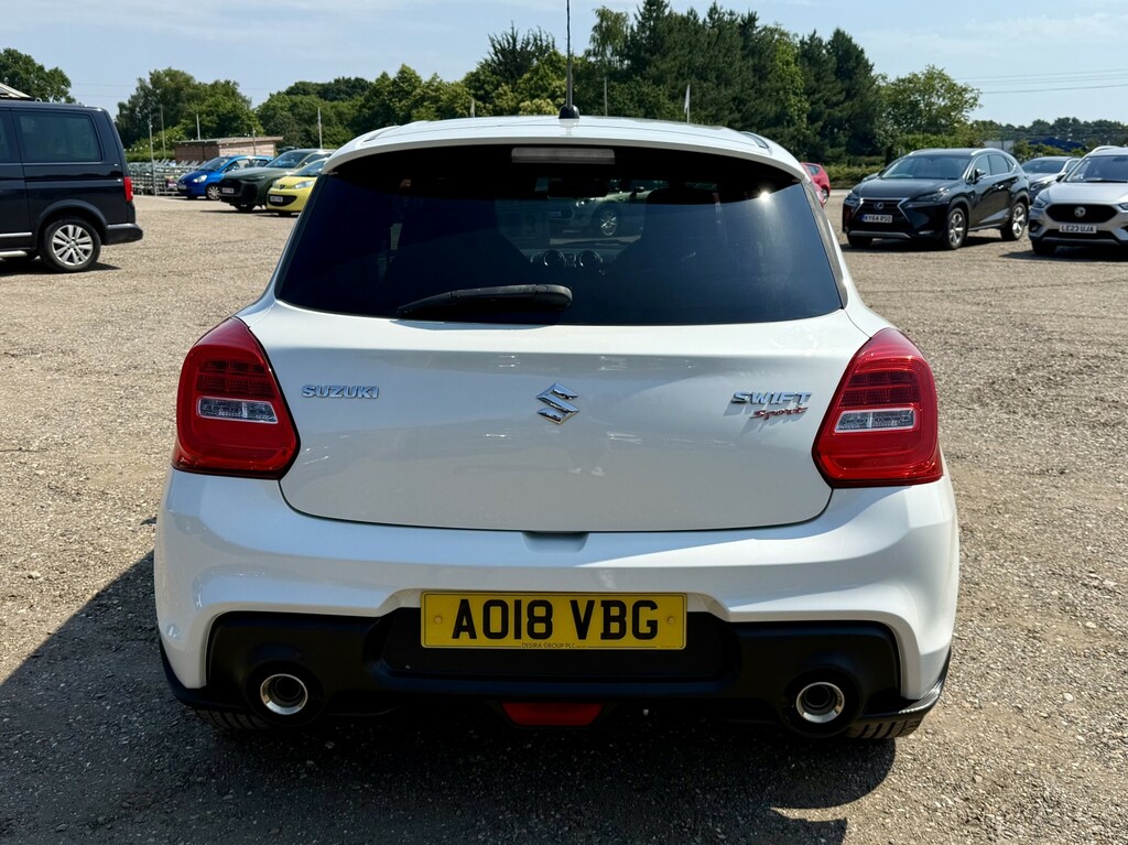 Suzuki Swift 1.4 Boosterjet Sport 2018 AO18VBG White #6