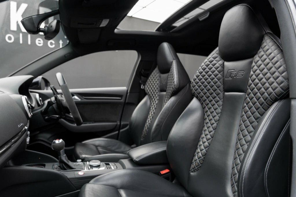 Audi RS3 2.5 Tfsi Audi Sport Edition Sportback S Tronic Qua  #2