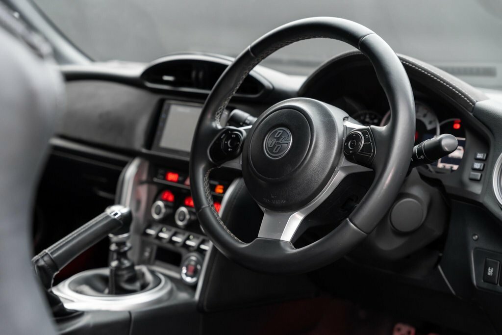 Toyota GT86 2.0 D-4s Pro  #9