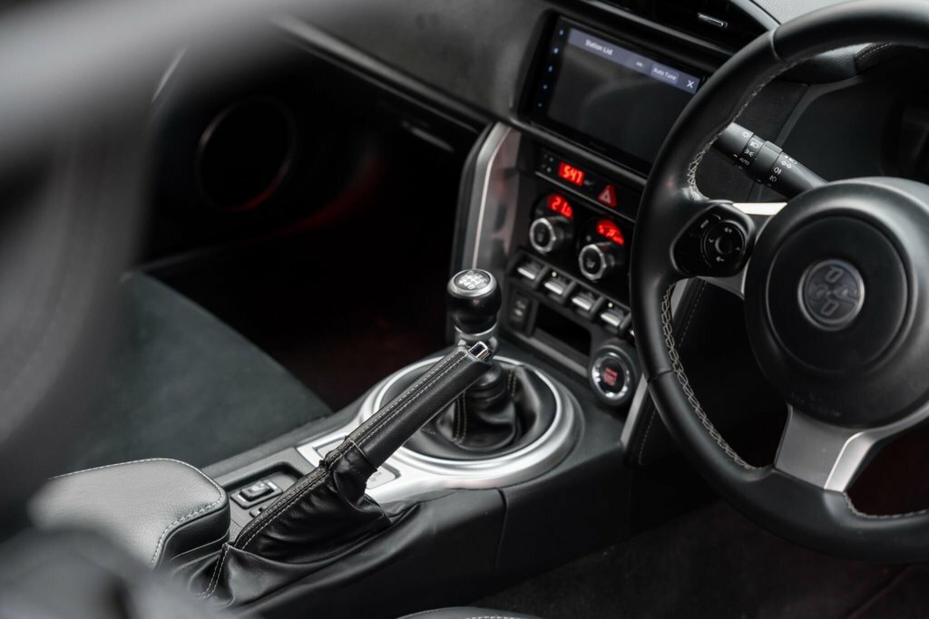 Toyota GT86 2.0 D-4s Pro  #26