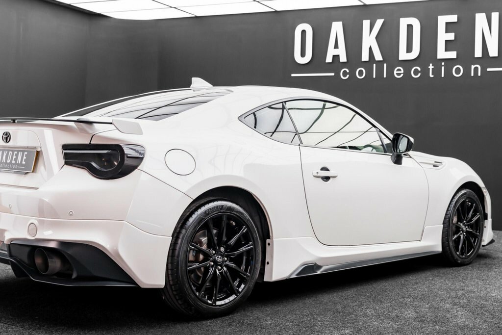 Toyota GT86 2.0 D-4s Pro  #23