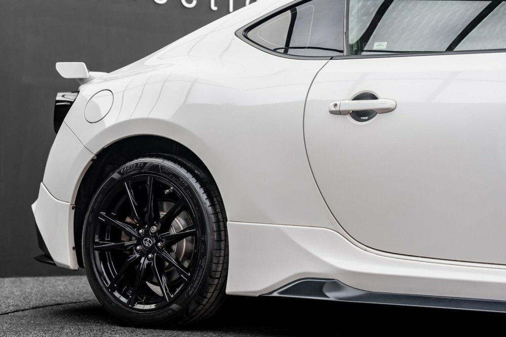 Toyota GT86 2.0 D-4s Pro  #28