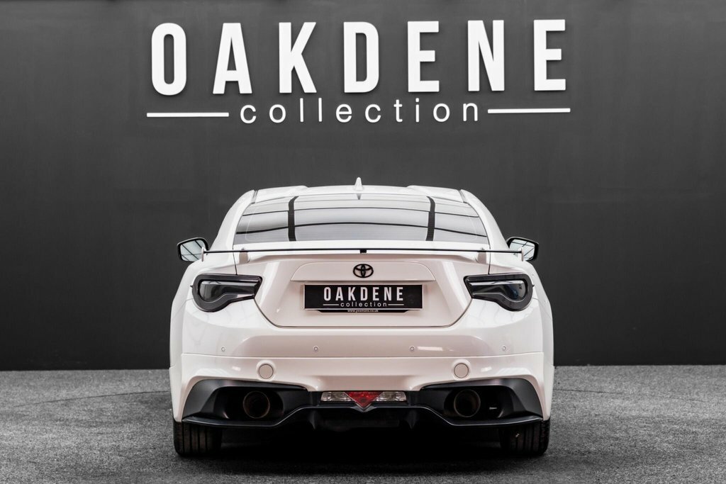 Toyota GT86 2.0 D-4s Pro  #8